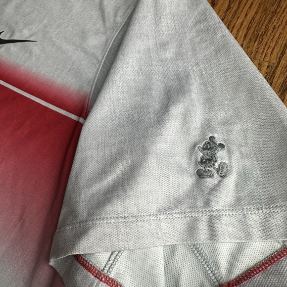 Nike Golf Disney Parks Polo Shirt Mens XXL  Dri-FIT Ombre Embroidered Mickey - Picture 4 of 10